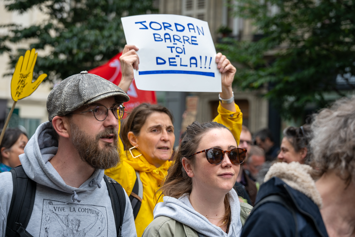 Barre-toi de là !