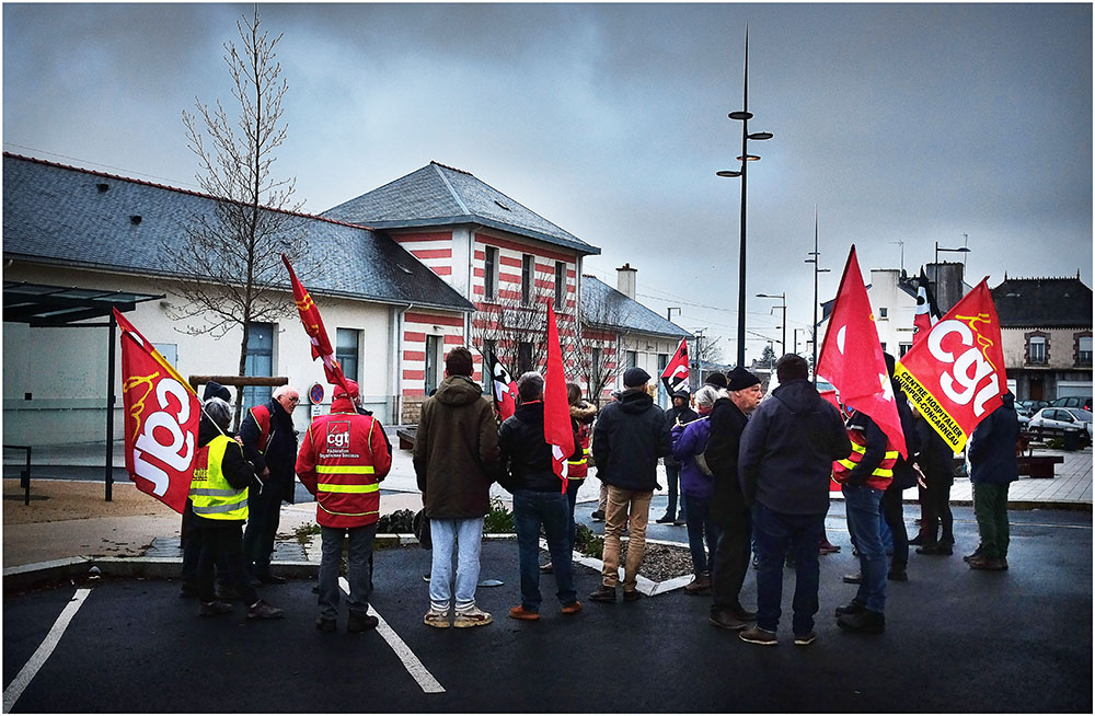 03 - Blocage Gare Rosporden le 23 Mars 2023
