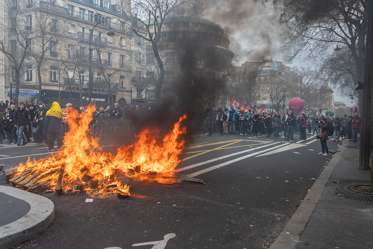 Feu de poubelle