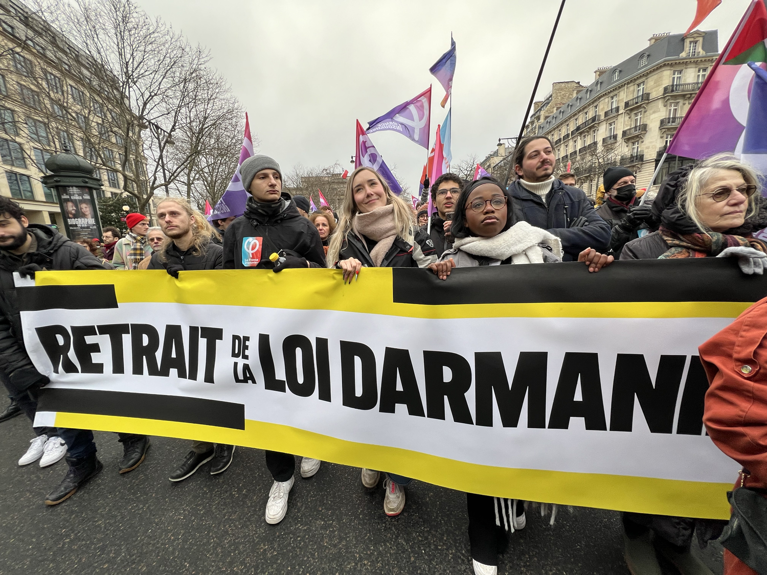 Contre la loi Darmanin