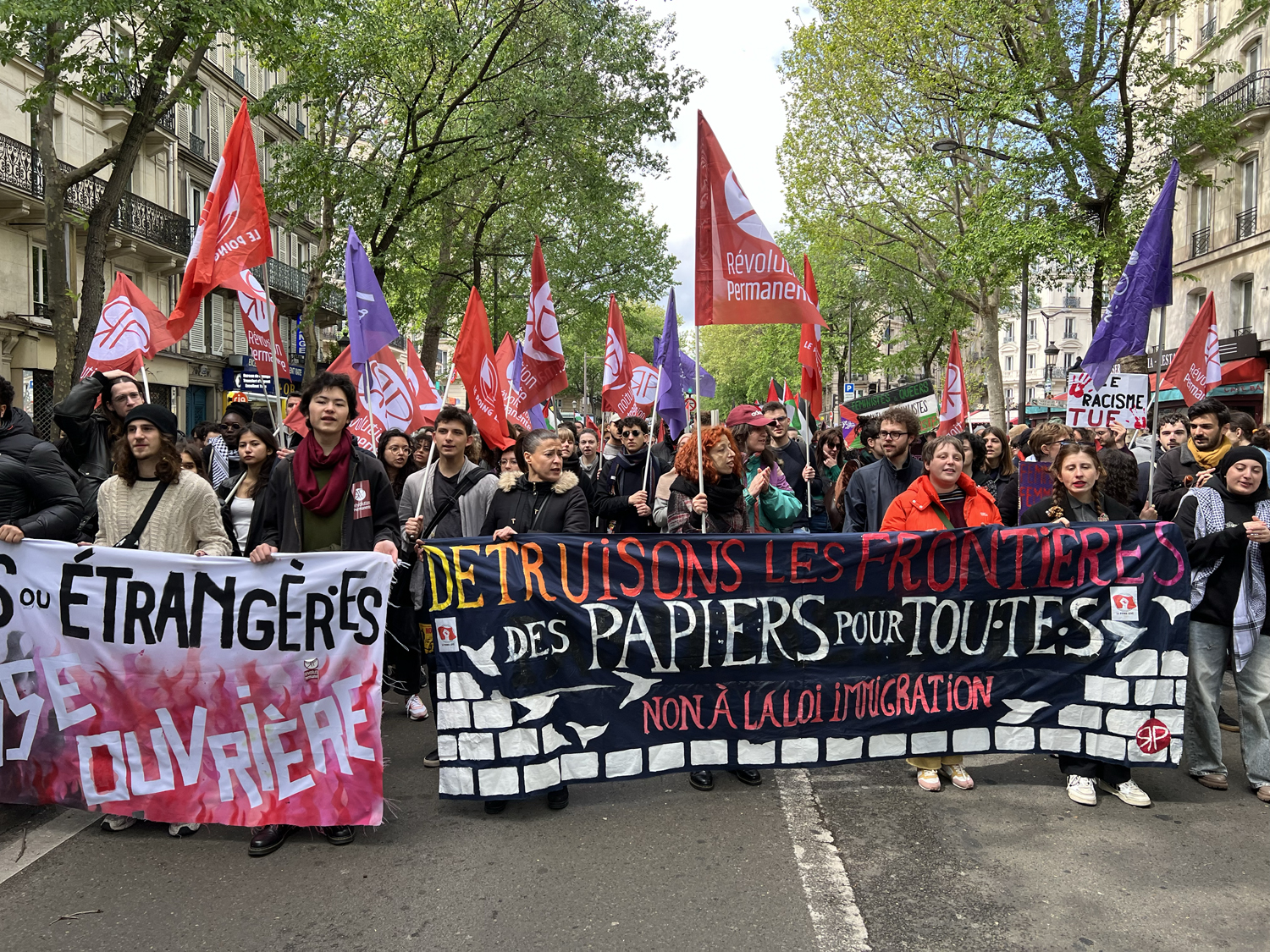 détruisons les frontières