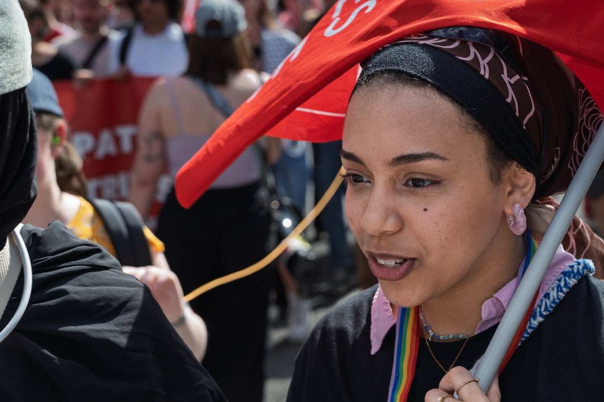 Manifestante Jeunesse communiste