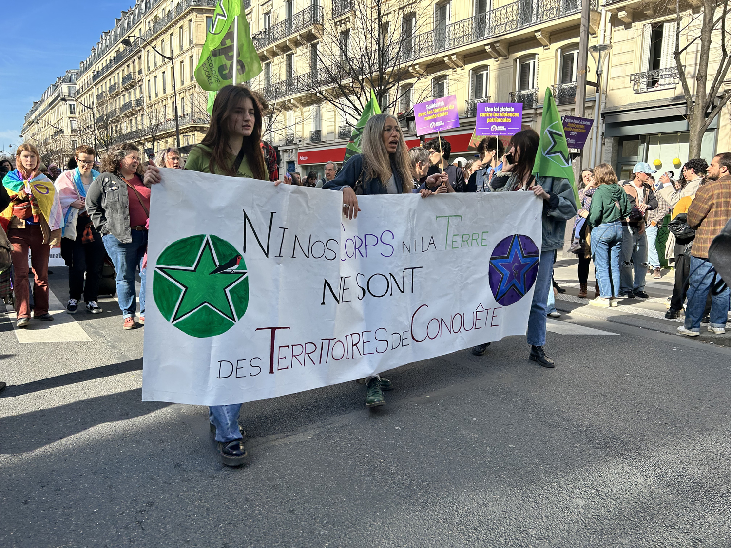 Nous ne sommes pas des territoires de conquetes