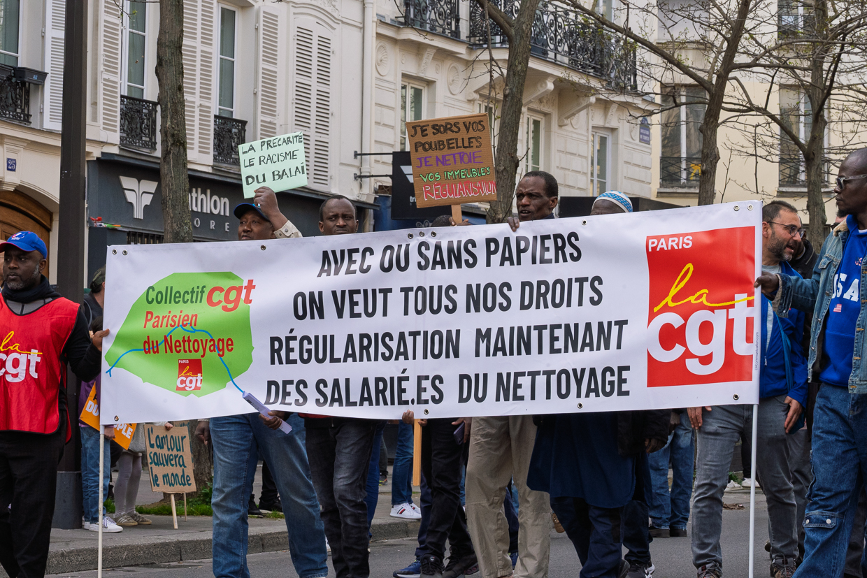 Sans-papiers