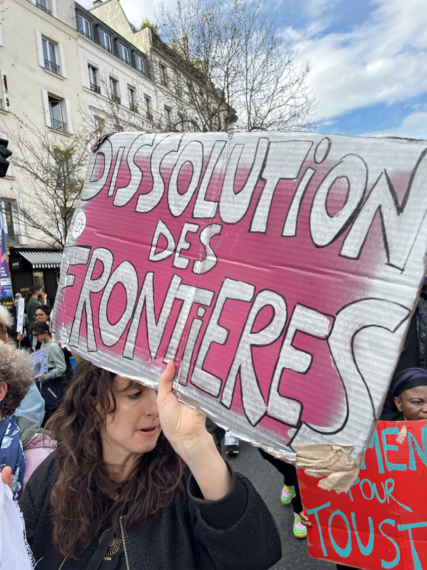 Dissolution des frontières