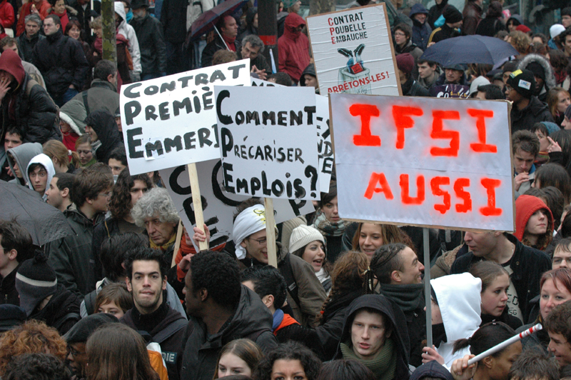 Manif7mars06CPE130