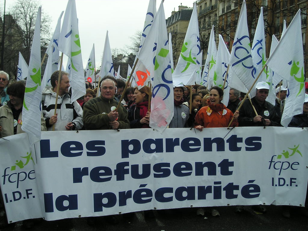 Les parents d'élèves mobilisés avec la jeunesse