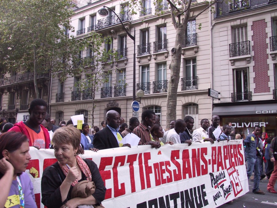 Manifestation Sans Papiers 30/09/2006 (Lydialain)