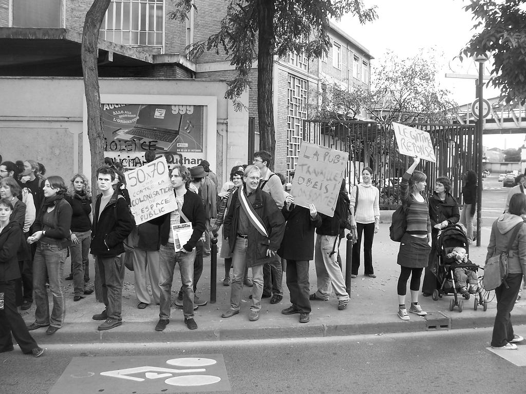 Déboulonneurs 28/10/2006 quai de la rapée/ austerlitz