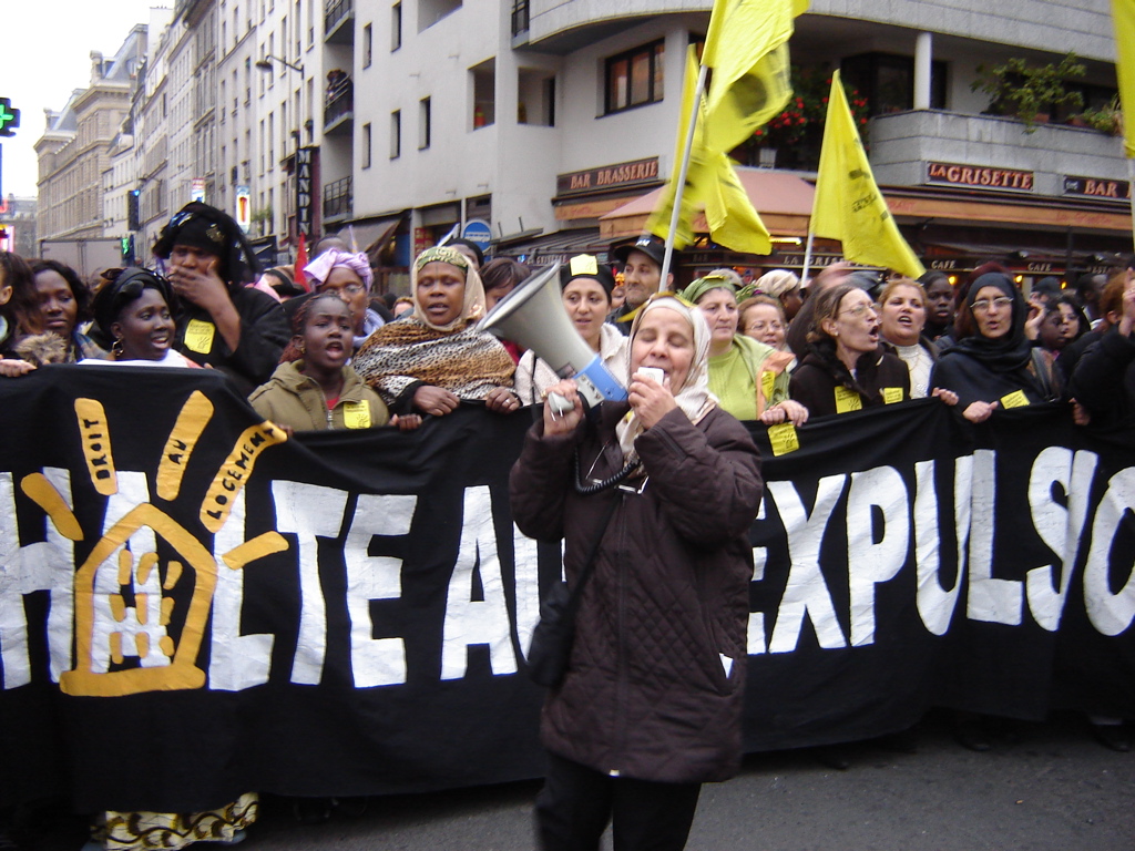 Manif précarité 02.12.06