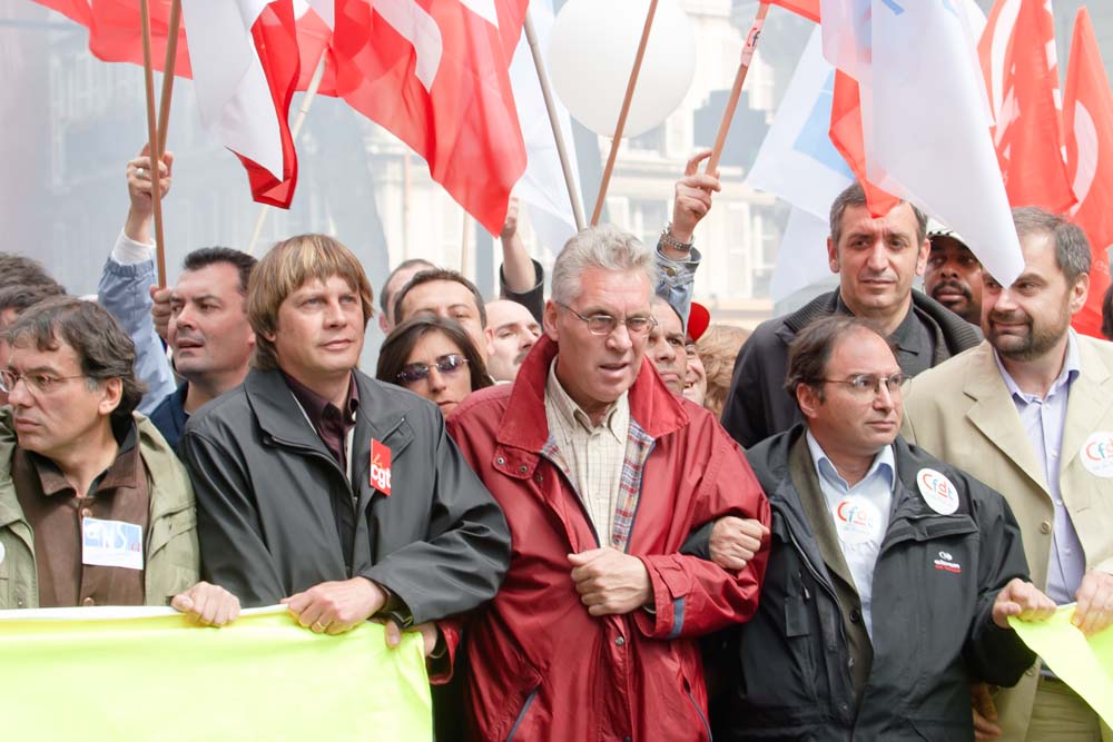 Manifestation à Paris pour la sauvegarde du régime de retraite