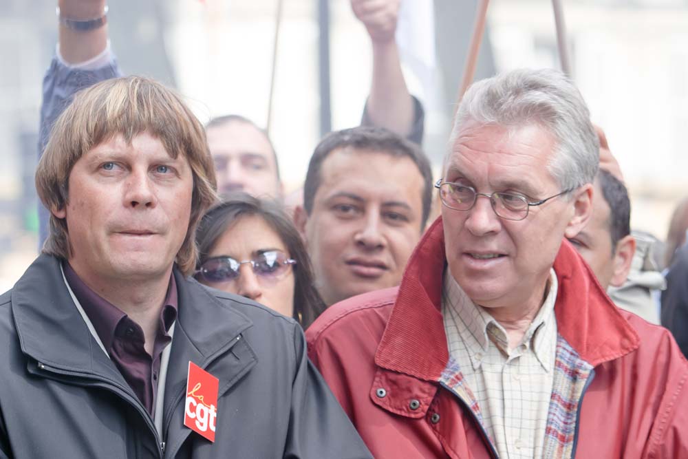 Manifestation à Paris pour la sauvegarde du régime de retraite