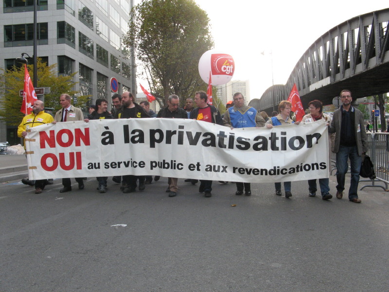 Manif PTT Paris 14 11 06