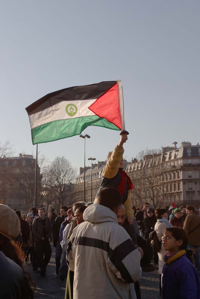 Non à la guerre en IRAK, manifestation à PARIS