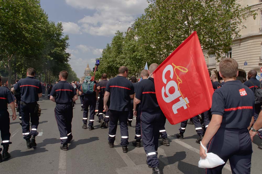 Manifestation contre la privatisation des services publics à Paris