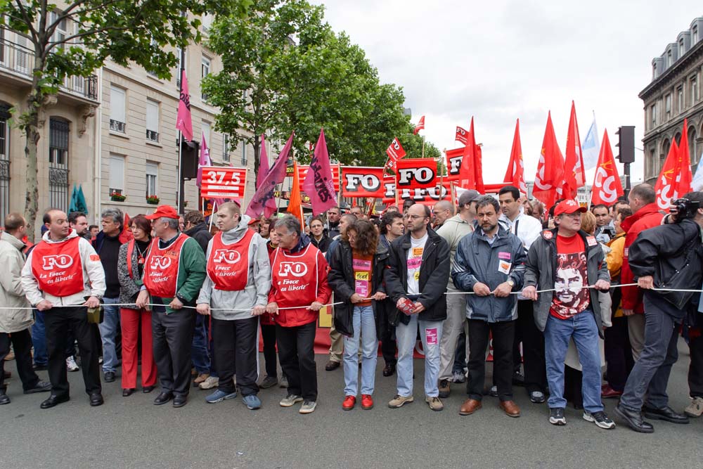 Manifestation à Paris pour la sauvegarde du régime retraite