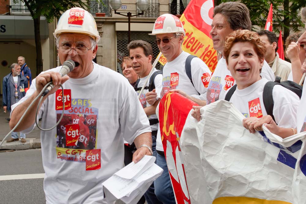 Manifestation à Paris pour la sauvegarde du régime retraite