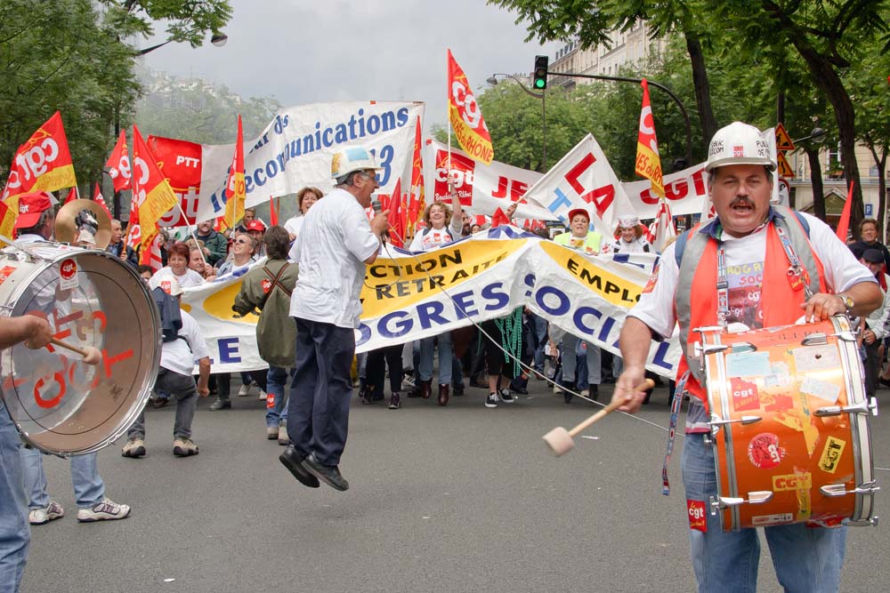 Manifestation à Paris pour la sauvegarde du régime retraite