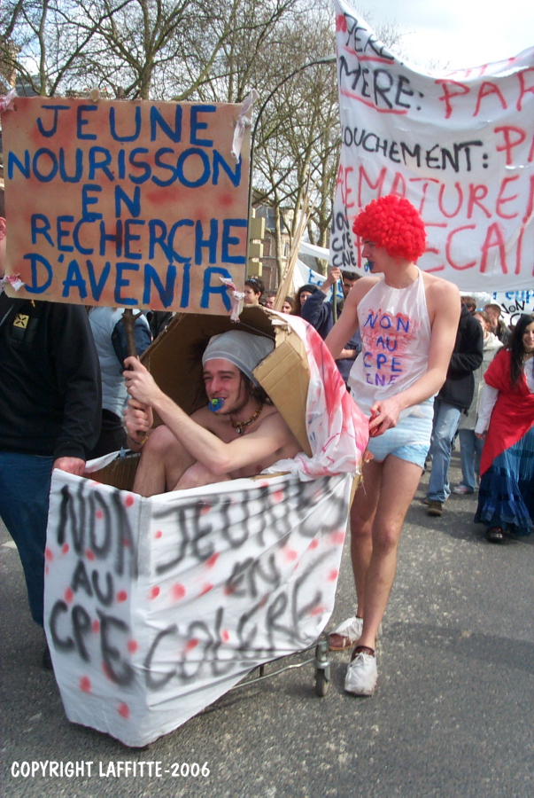 Manif anti CPE Amiens