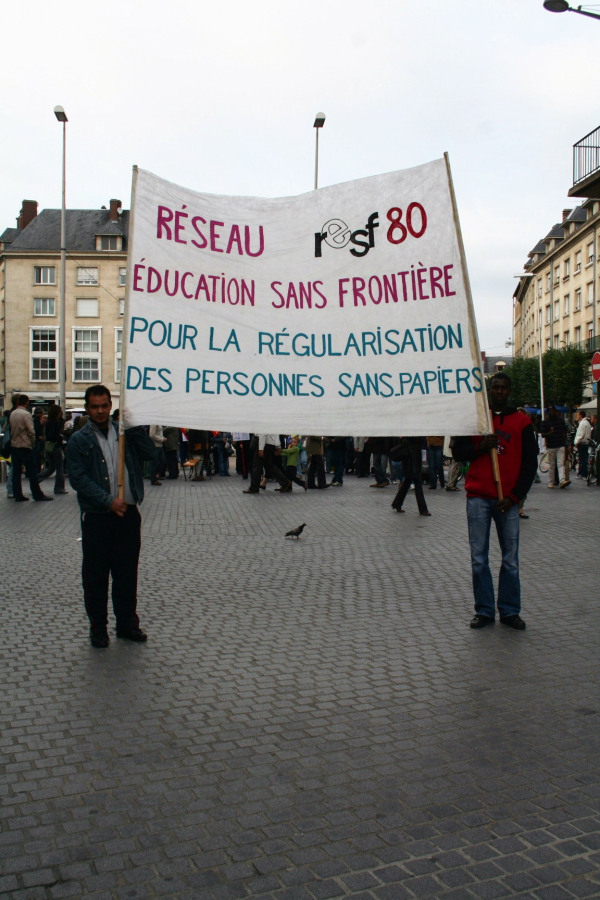 Manifestation  RESF le 05-09-2007 Amiens