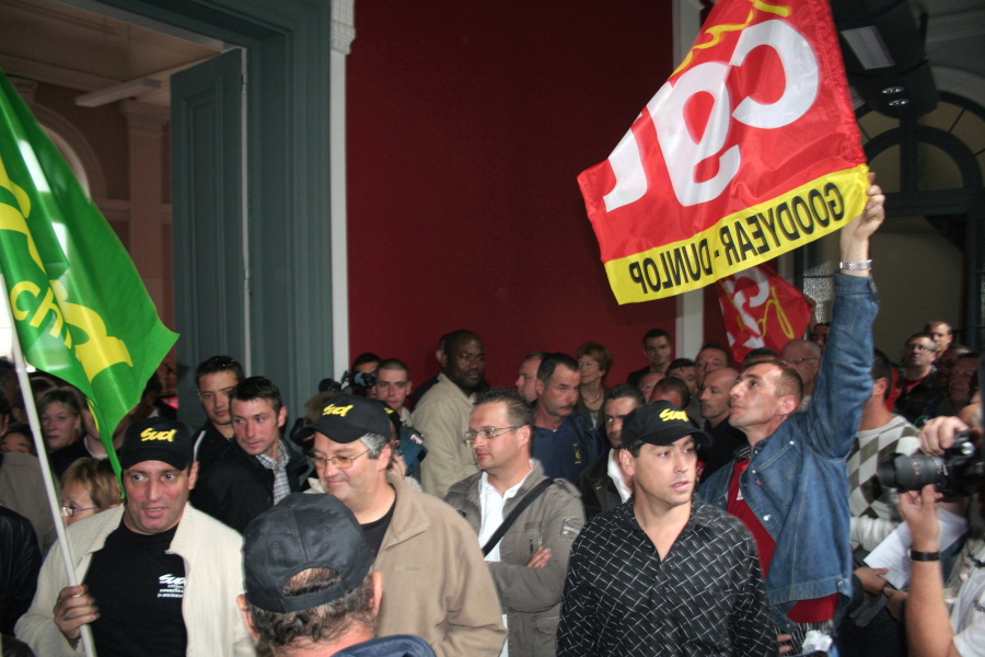 Amiens trois syndicalistes  assignés au tribunal