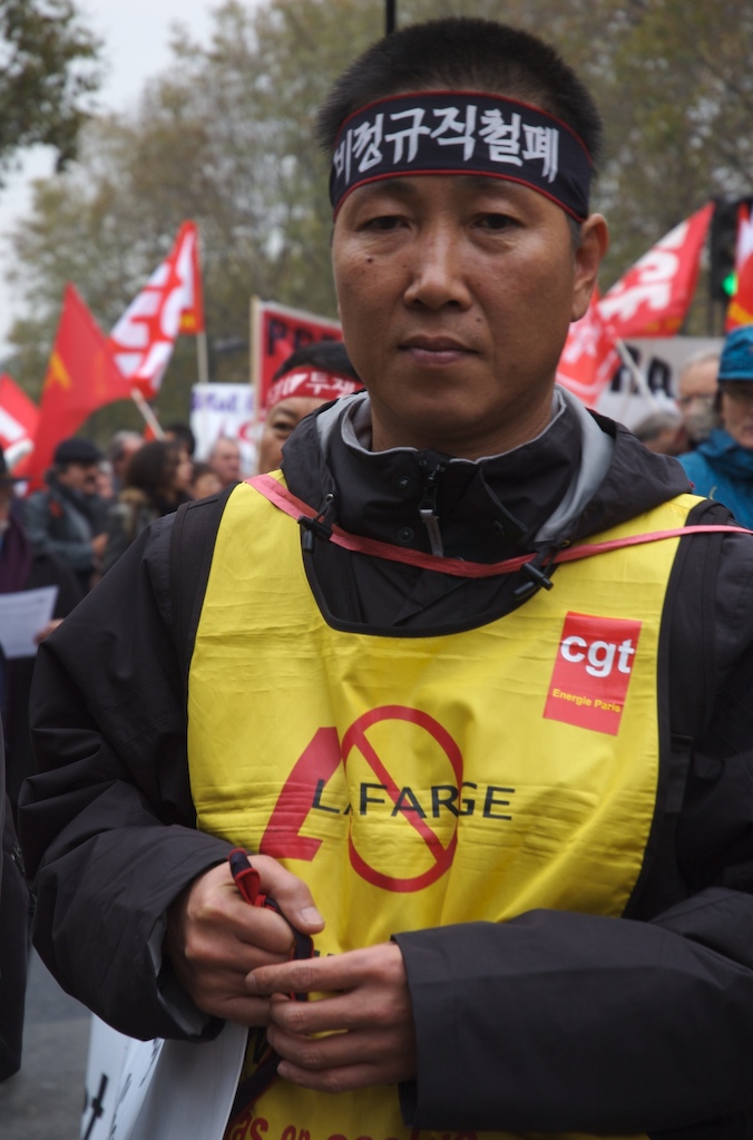 ouvrier coréen de chez Lafarge