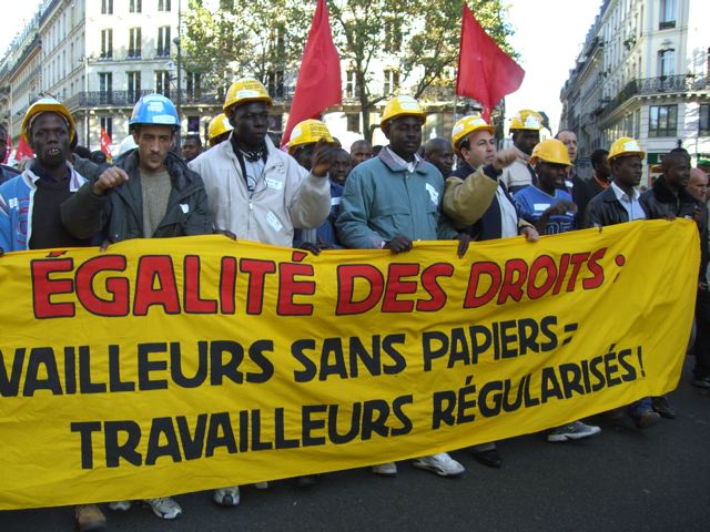 Travailleurs sans-papiers