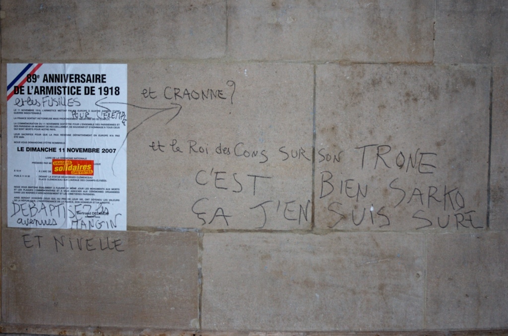 Sur un mur…