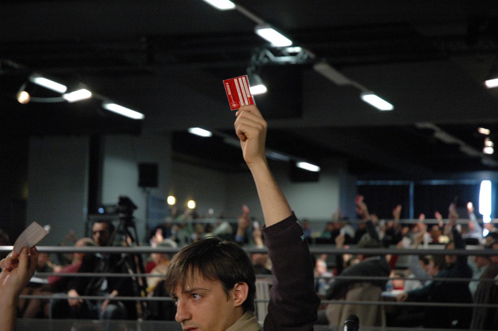 Assemblée extraordinaire du PCF, 8-9 décembre 2007