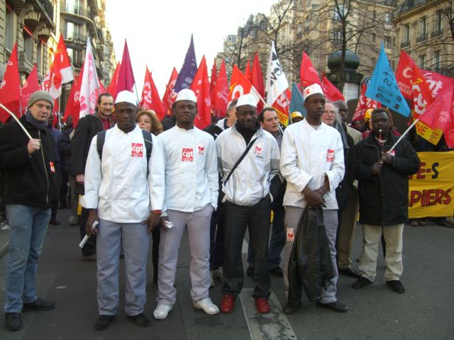 Les grévistes de La Grande Armée