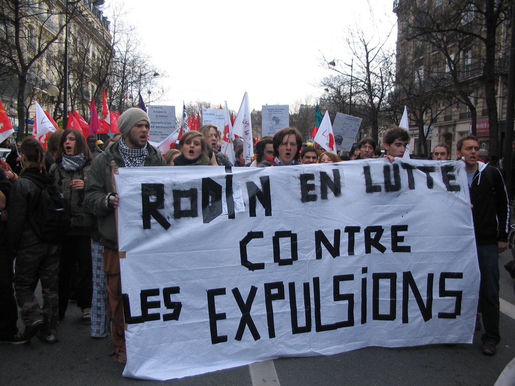 manif anticoloniale