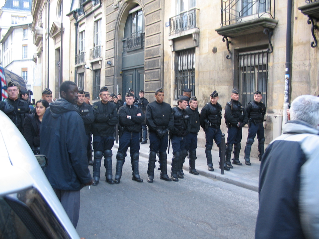 manif anticoloniale