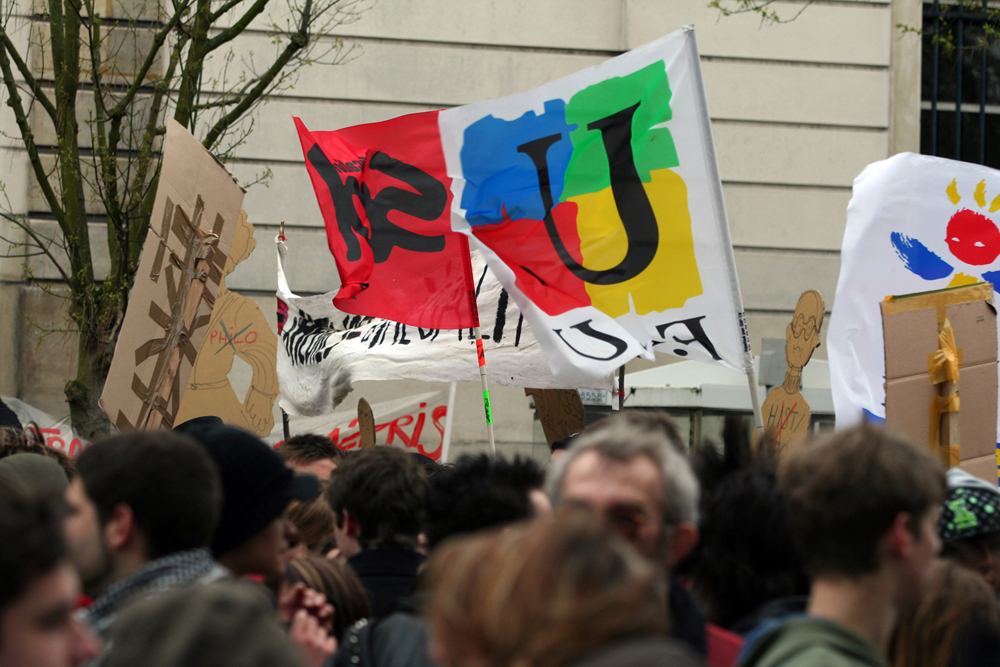 Manifestation devant la Préfecture des Yvelines