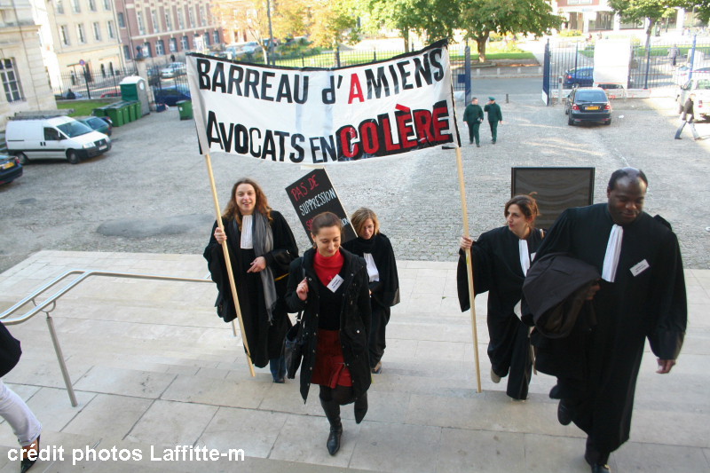 le 23-10-2007 grève des avocats TGI Amiens