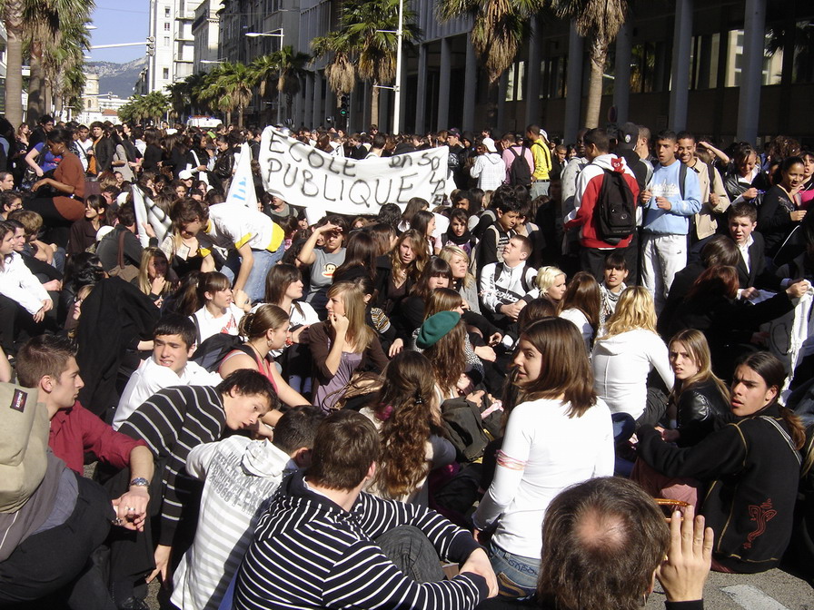 Manifestation lycéens à Toulon le 1er avril 2008