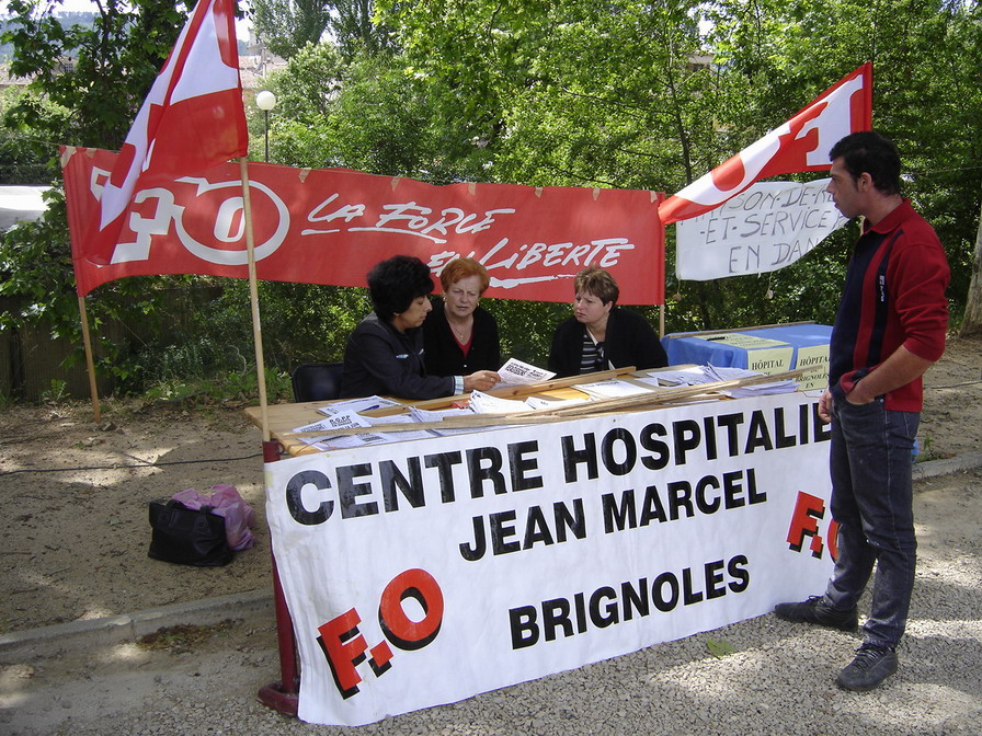 Journée de défense des services publics à Brignoles (83) samedi 14 juin 2008