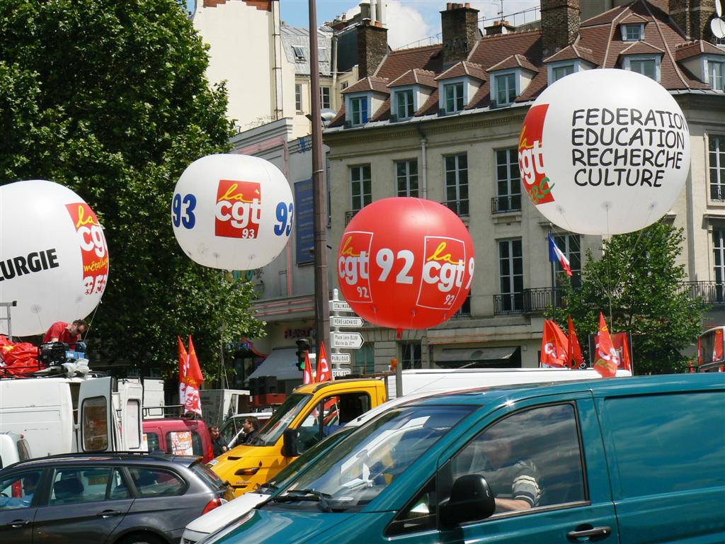 Manifestation contre la réforme des retraites . 17 juin 2008