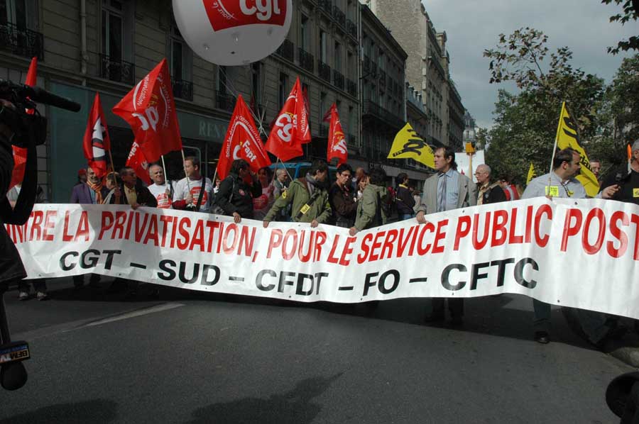 MANIF LA POSTE 230908