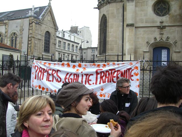 16/03/07 Fête devant l'eglise St-Bernard