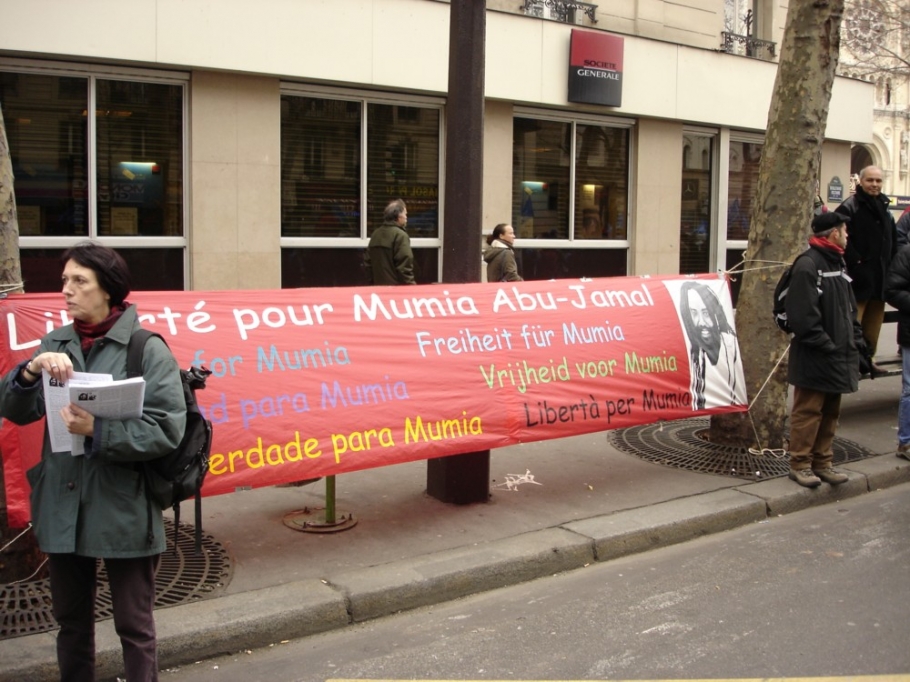 Manifestation unitaire 2005-02-05 Liberté-pour-Moumia 01