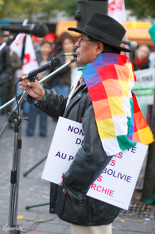 Solidarité avec Evo Morales