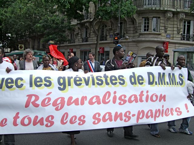 Salariés sans papiers de DMMS (Paris 20e)