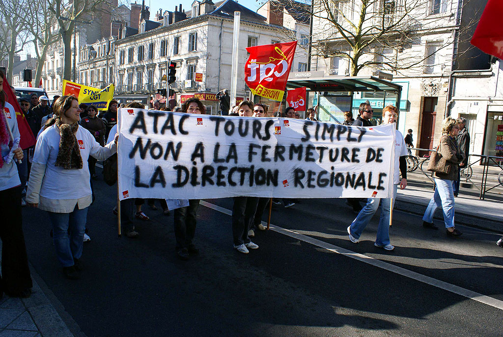 MANIF UNITAIRE DE TOURS