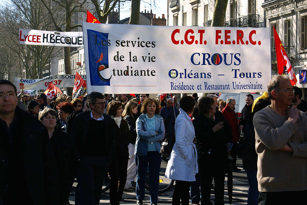 MANIF UNITAIRE DE TOURS