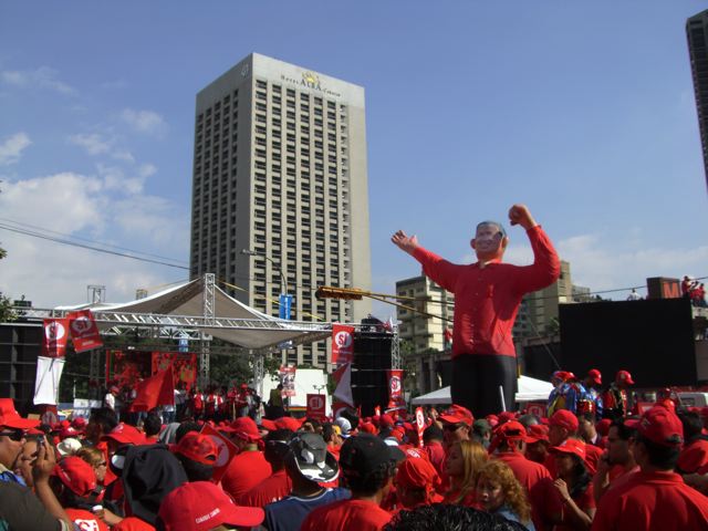 Venezuela Manifestation pour le Si au réferendum constitutionnel