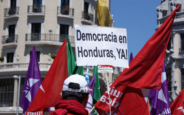 Démocratie au honduras!