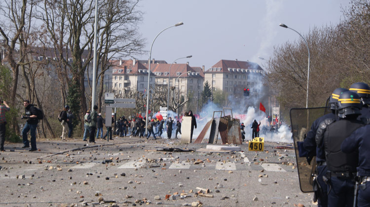 fin du barrage policier route du Rhin