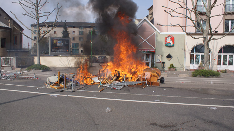 incendie du mobilier de l'hôtel Ibis