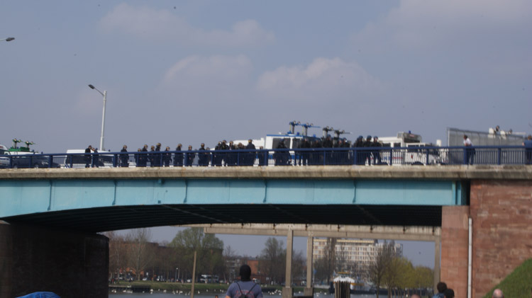 dispositif policier sur le grand pont