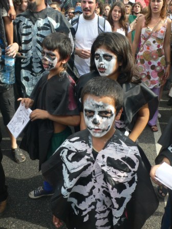 OTRO CAMINO PARA SUPERAR LA CRISIS - ARGENTINA- MARCHA BUENOS AIRES 12